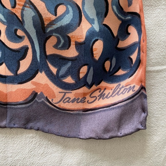 Silk scarf - Picture 5 of 5